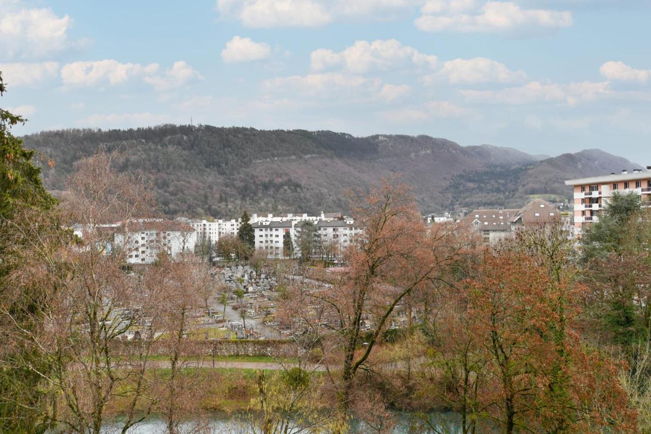 Nice Apartment With Balcony Very Close To The City Center Annecy Exterior foto