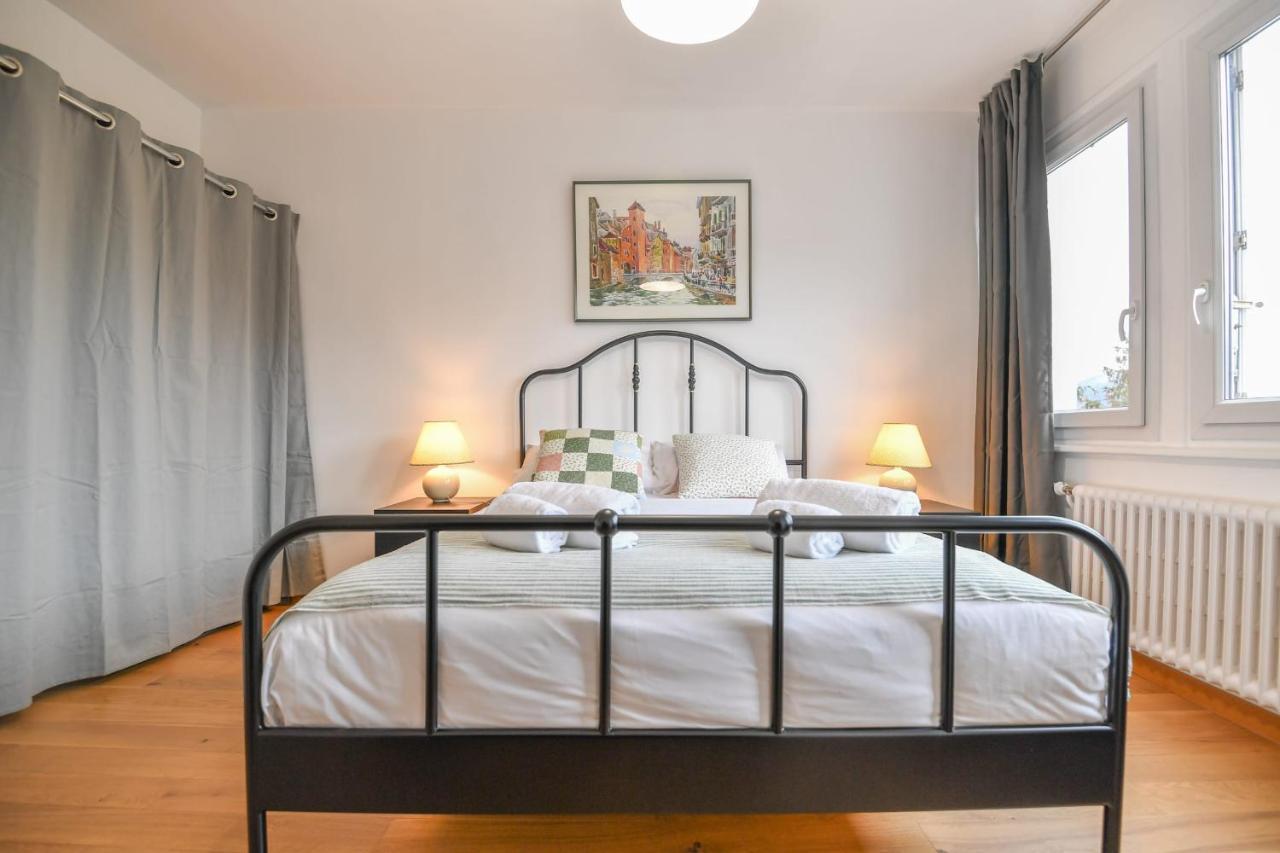 Nice Apartment With Balcony Very Close To The City Center Annecy Exterior foto